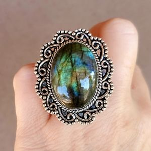 New Huge Labradorite 925 Silver Ring.
